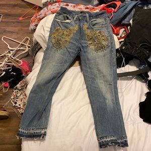 Tootsies pop up jeans